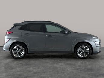 Hyundai Kona 64kWh Premium (10.5kW Charger) (204 ps) - KEYLESS ENTRY - LED - 