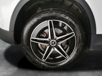 Mercedes-Benz EQA EQA 250 66.5kWh AMG Line (190 ps) - LED - REVERSE CAM - NAV