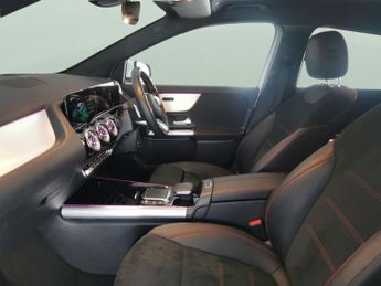 Mercedes-Benz EQA EQA 250 66.5kWh AMG Line (190 ps) - LED - REVERSE CAM - NAV
