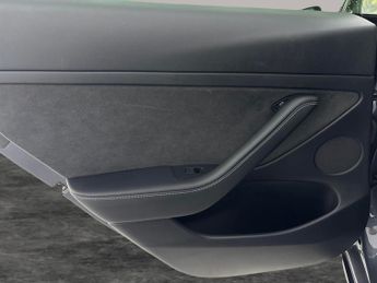 Tesla Model 3 (Dual Motor) Long Range 4WDE (346 ps) - PARK ASSIST - LED - REVE