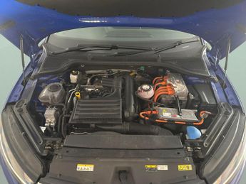 Skoda Octavia 1.4 TSI iV 13kWh SE L Plug-in DSG (204 ps) - ADAPTIVE CRUISE