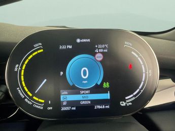 Mini Electric Hatch Cooper SE 32.6kWh Level 2 (184 ps) - CARPLAY - DRIVING ASSISTANT