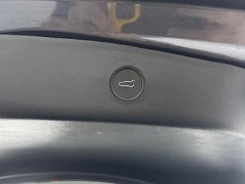 Tesla Model 3 (Dual Motor) Long Range 4WDE (346 ps) - PARK ASSIST - LED - REVE