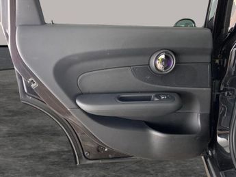 Mini Clubman 1.5 Cooper Classic 6dr Steptronic (136 ps) - FIREWORK CLOTH - CA