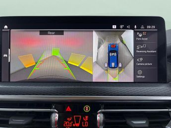 BMW iX3 80kWh M Sport Pro (286 ps) - HUD - BMW LASERLIGHTS - ADAPT CRUIS