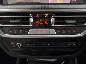 BMW iX3 80kWh M Sport Pro (286 ps) - HUD - BMW LASERLIGHTS - ADAPT CRUIS