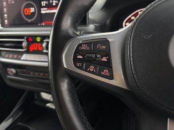 BMW iX3 80kWh M Sport Pro (286 ps) - HUD - BMW LASERLIGHTS - ADAPT CRUIS