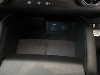 Ford Kuga 2.5 EcoBoost Duratec 14.4kWh ST-Line Plug-in CVT (225 ps) - REVE
