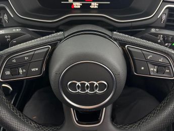 Audi A4 2.0 TFSI 35 Black Edition S Tronic (150 ps) - LED - REVERSE CAM 