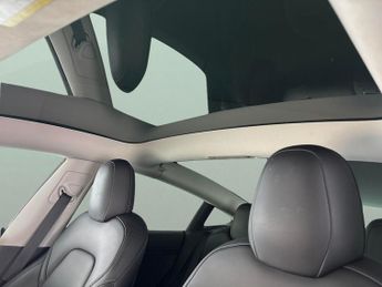 Tesla Model 3 (Dual Motor) Long Range 4WDE (346 ps) - PARK ASSIST - LED - REVE
