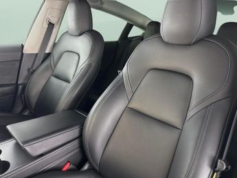 Tesla Model 3 (Dual Motor) Long Range 4WDE (346 ps) - PARK ASSIST - LED - REVE