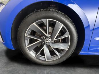 Skoda Enyaq iV 82kWh 80 SportLine (DC125kW) (204 ps) - CONVENIENCE PACK - CL