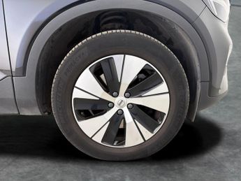 Volvo XC40 1.5h T4 Recharge 10.7kWh Plus Plug-in (211 ps) - SURROUND VIEW -