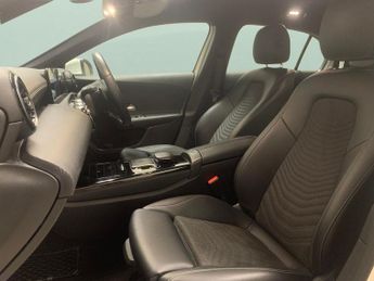 Mercedes-Benz A Class 1.5 A180d SE 7G-DCT (116 ps) - HEATED SEATS - COMFORT PACK