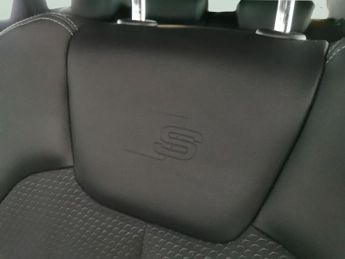 Audi Q5 2.0 TDI 40 S line S Tronic quattro (204 ps) - S LINE SPORTS SUSP