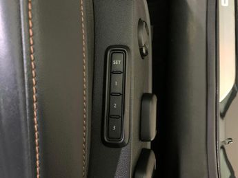 Cupra Formentor 2.0 TSI VZ2 DSG (245 ps) - KEYLESS ENTRY - PARK ASSIST - REVERSE