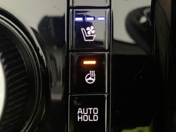 Kia Niro 64.8kWh 4 (201 bhp) HEATED SEATS - HEATED WHEEL - LEATHER - ADAP