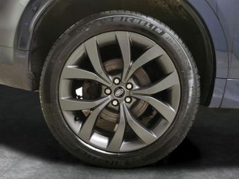 Land Rover Discovery Sport 1.5 P300e 12.2kWh R-Dynamic SE Plug-in 4WD (309 ps) - APPLE CARP