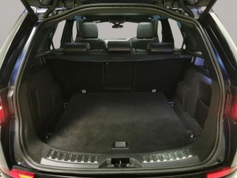 Land Rover Discovery Sport 1.5 P300e 12.2kWh R-Dynamic SE Plug-in 4WD (309 ps) - APPLE CARP