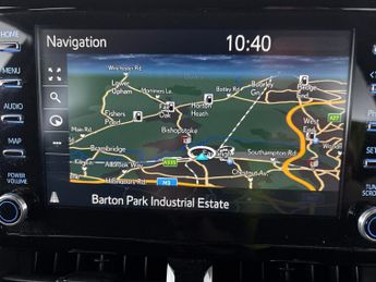 Toyota Corolla 2.0 VVT-h Design Touring Sports CVT (184 ps) - HEATED SEATS