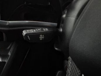 Audi Q3 1.5 TFSI CoD 35 Black Edition Sportback S Tronic (150 ps) - BLUE