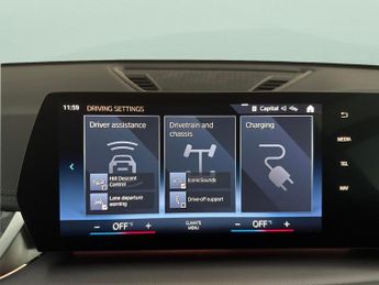 BMW iX1 30 66.5kWh M Sport xDrive (11kW Charger) (313 ps) - HEATED SEATS