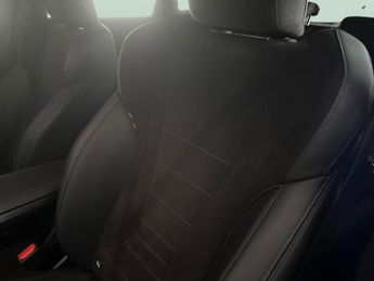 BMW iX1 30 66.5kWh M Sport xDrive (11kW Charger) (313 ps) - HEATED SEATS