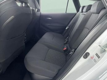 Toyota Corolla 1.8 VVT-h GPF Icon Tech Touring Sports CVT (122 ps) - APPLE CARP