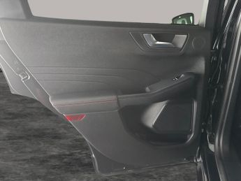 Ford Kuga 2.5 EcoBoost Duratec 14.4kWh ST-Line Plug-in CVT (225 ps) - REVE