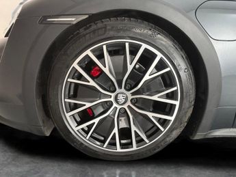 Porsche Taycan Performance Plus 93.4kWh 4S Cross Turismo 4WD (11kW Charger) (57