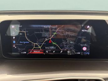 Mercedes-Benz EQC EQC 400 80kWh AMG Line 4MATIC (408 ps) - HEATED LEATHER - COMFOR