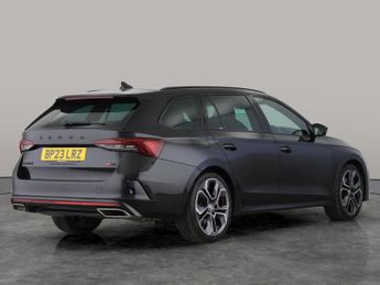 Skoda Octavia 2.0 TSI vRS DSG (245 ps) - BLUETOOTH - PARK SENSORS - DAB