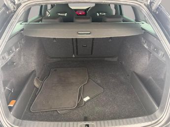 Skoda Octavia 2.0 TSI vRS DSG (245 ps) - BLUETOOTH - PARK SENSORS - DAB