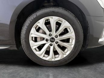 Audi A4 2.0 TFSI 40 Sport S Tronic (204 ps) - LANE DEPARTURE  - BLUETOOT
