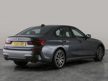 BMW 3 Series 2.0 330e 12kWh M Sport Plug-in (292 ps) - HEATED SEATS - NAV