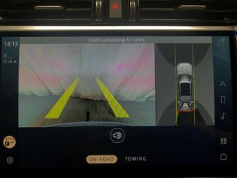 Jaguar F-PACE 2.0 P250i R-Dynamic SE AWD (250 ps) - ADAPTIVE CRUISE - REV CAM 