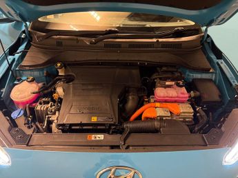 Hyundai Kona 1.6 h-GDi SE Connect DCT (141 ps) - WIFI - TYRE REPAIR KIT - XEN
