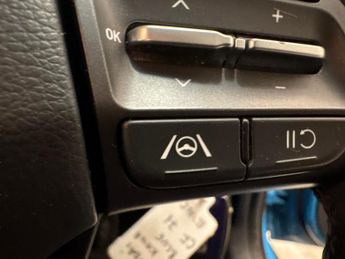Hyundai Kona 1.6 h-GDi SE Connect DCT (141 ps) - WIFI - TYRE REPAIR KIT - XEN
