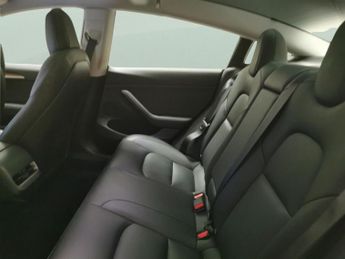 Tesla Model 3 Saloon RWD (241 bhp) - PARK ASSIST - REVERSE CAM - NAV