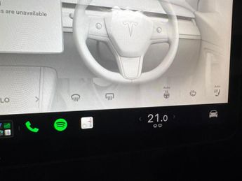 Tesla Model Y (Dual Motor) Long Range 4WDE (384 bhp) - HEATED STEERING