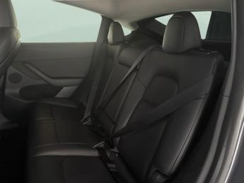 Tesla Model Y (Dual Motor) Long Range 4WDE (384 bhp) - HEATED STEERING