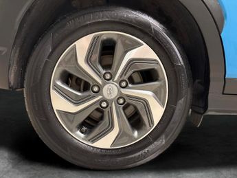 Hyundai Kona 1.6 h-GDi SE Connect DCT (141 ps) - WIFI - TYRE REPAIR KIT - XEN