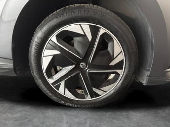 MG Mg4 51kWh SE (170 ps) - SPEED LIMIT RECOG - 17IN ALLOYS - CLIMATE CO