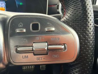 Mercedes-Benz A Class 1.3 A180 AMG Line (Executive) 7G-DCT (136 ps) - SELF PARK - REVE