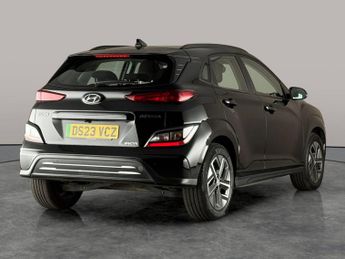 Hyundai Kona 39kWh SE Connect (10.5kW Charger) (136 ps) - LANE DEPARTURE  - B