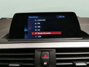 BMW 1 Series 3.0 M140i GPF Shadow Edition (340 ps) - BLACK PANEL DISPLAY
