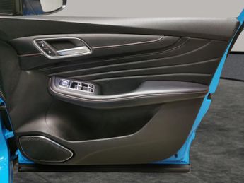 MG Mg Hs 1.5 T-GDI 16.6kWh Exclusive Plug-in (258 ps) - KEYLESS ENTRY