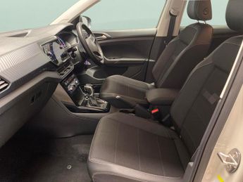 Volkswagen T-cross 1.0 TSI Black Edition DSG (110 ps) - PARK SENSORS - AIR CON - DA