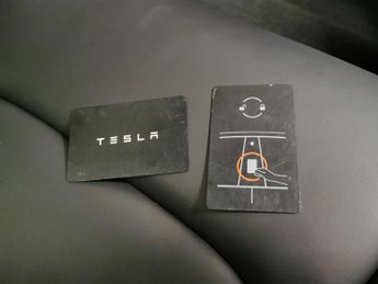 Tesla Model 3 (Dual Motor) Long Range 4WDE (346 ps) - ADAPTIVE CRUISE - HEATED