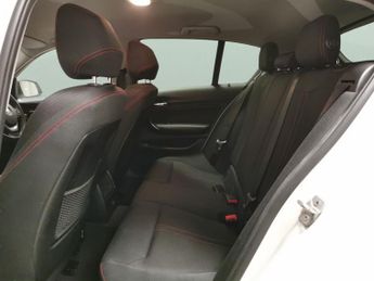 BMW 1 Series 1.5 118i GPF Sport (136 ps) - MIRROR CAPS - BLACK - SPORT LEATHE